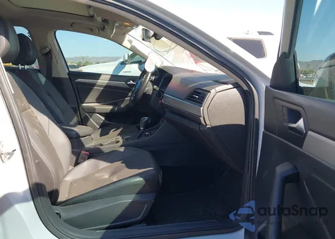 2019 Volkswagen Jetta 1.4T R-Line/1.4T S/1.4T Se from USA, damaged, VIN 3VWC57BU1KM132219